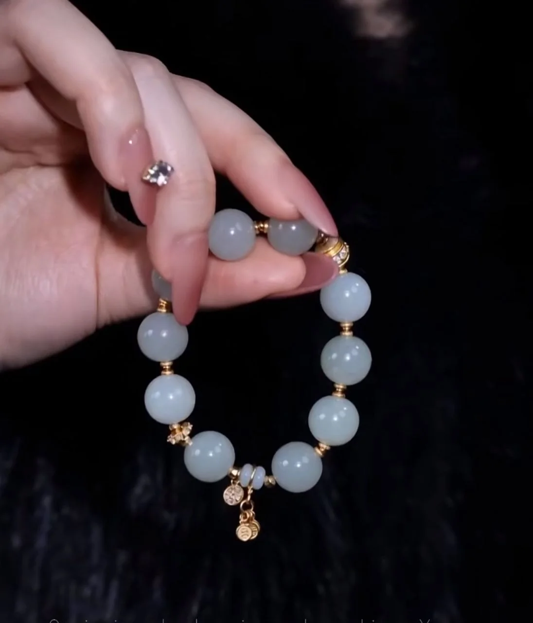 Shuimo jade large bead gold accent bracelet